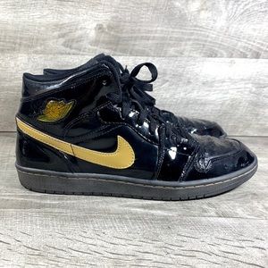 Jordan 1 Black Metallic Gold Patent Leather